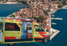 Državljani BiH otišli u kupovinu, dijete skoro sat vremena ostavili zaključano u automobilu Dijete ostavljeno u automobilu u Poreču