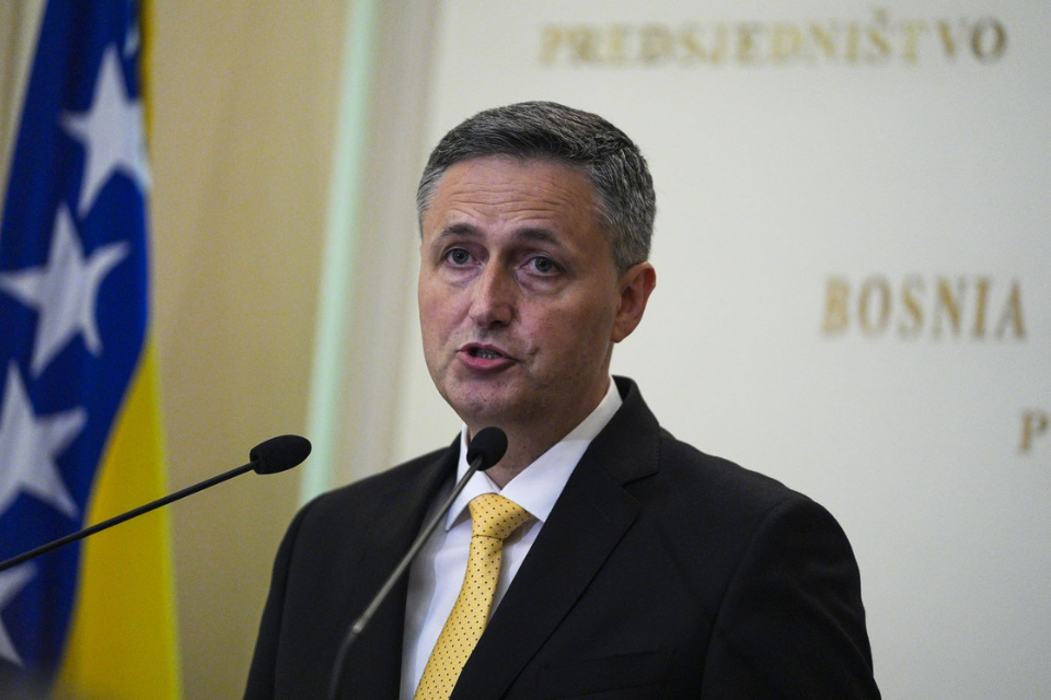 Bećirović otkrio šta misli o mogućem pomilovanju Dodika