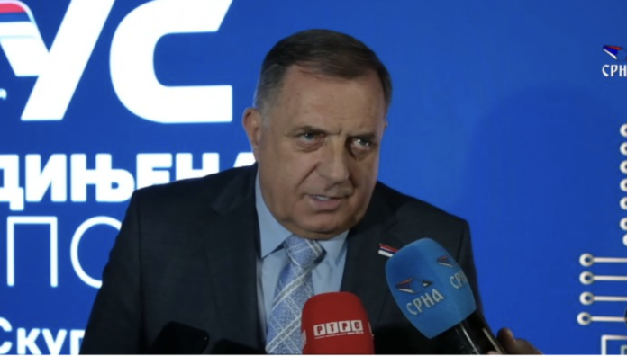 Dodik kreće