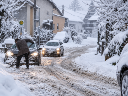 Prijeti li nam zima za pamćenje? Meteorolozi prate zabrinjavajući scenario: Čak minus 40 stepeni? Zima za pamćenje – ulica u Bosni i Hercegovini prekrivena snijegom tokom zimskih vremenskih uslova